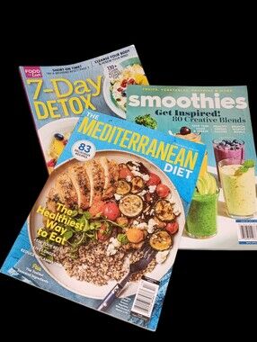 The Mediterranean Diet + Smoothies + 7-Day Detox Health Magazine Bundle Like New